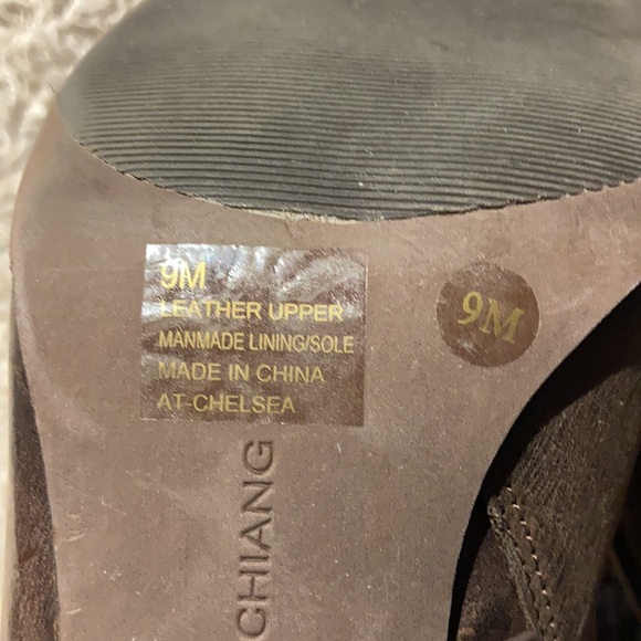 Arturo Chiang leather booties. - Picture 7 of 9